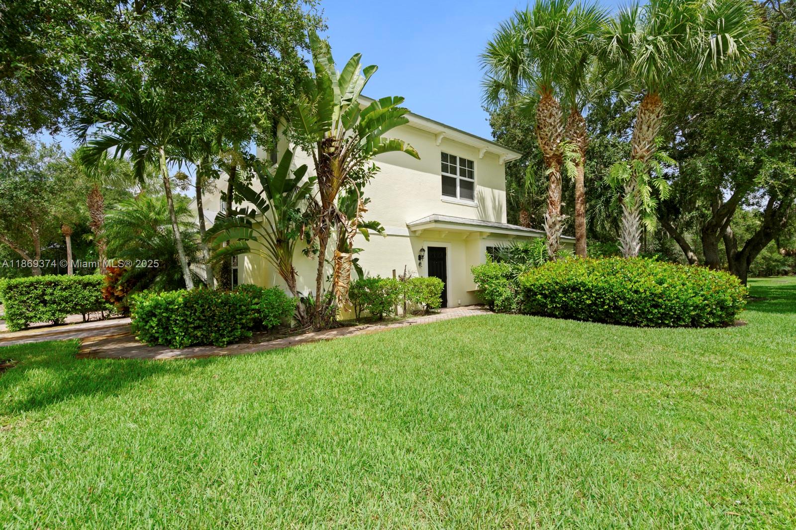 RIVER OAKS - Residential Lease