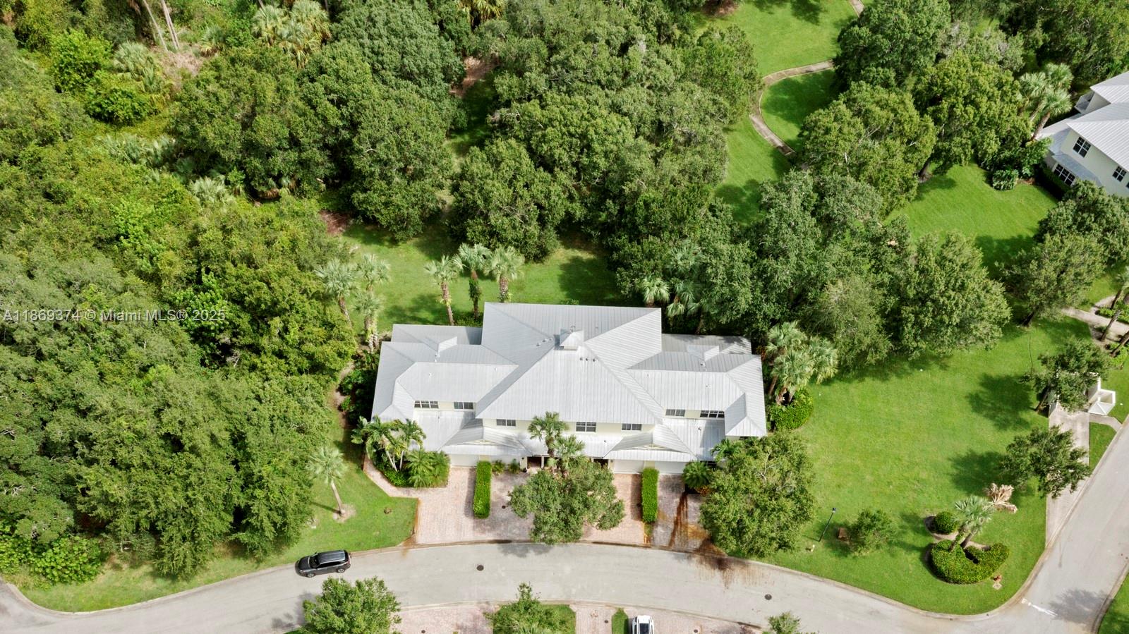 RIVER OAKS - Residential Lease