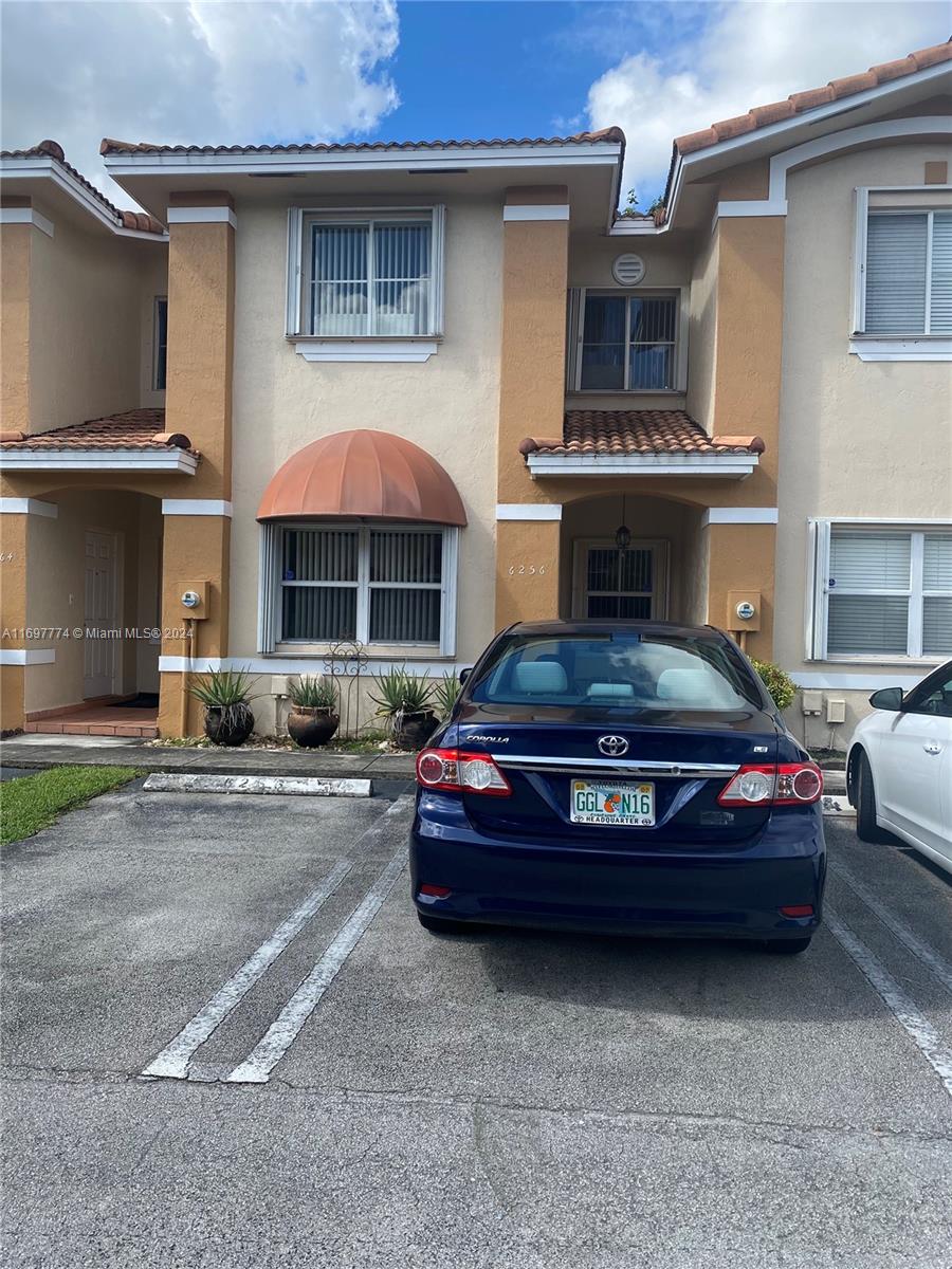 6256 Sw 139th Ave, Miami, Broward County, Florida - 3 Bedrooms  
3 Bathrooms - 