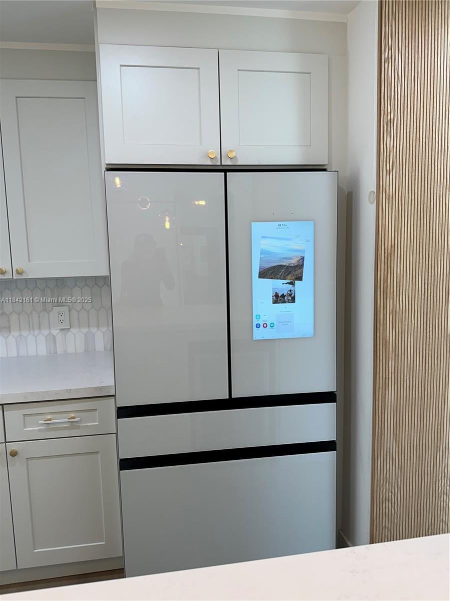 GULFSTREAM TOWNHOMES COND - Residential