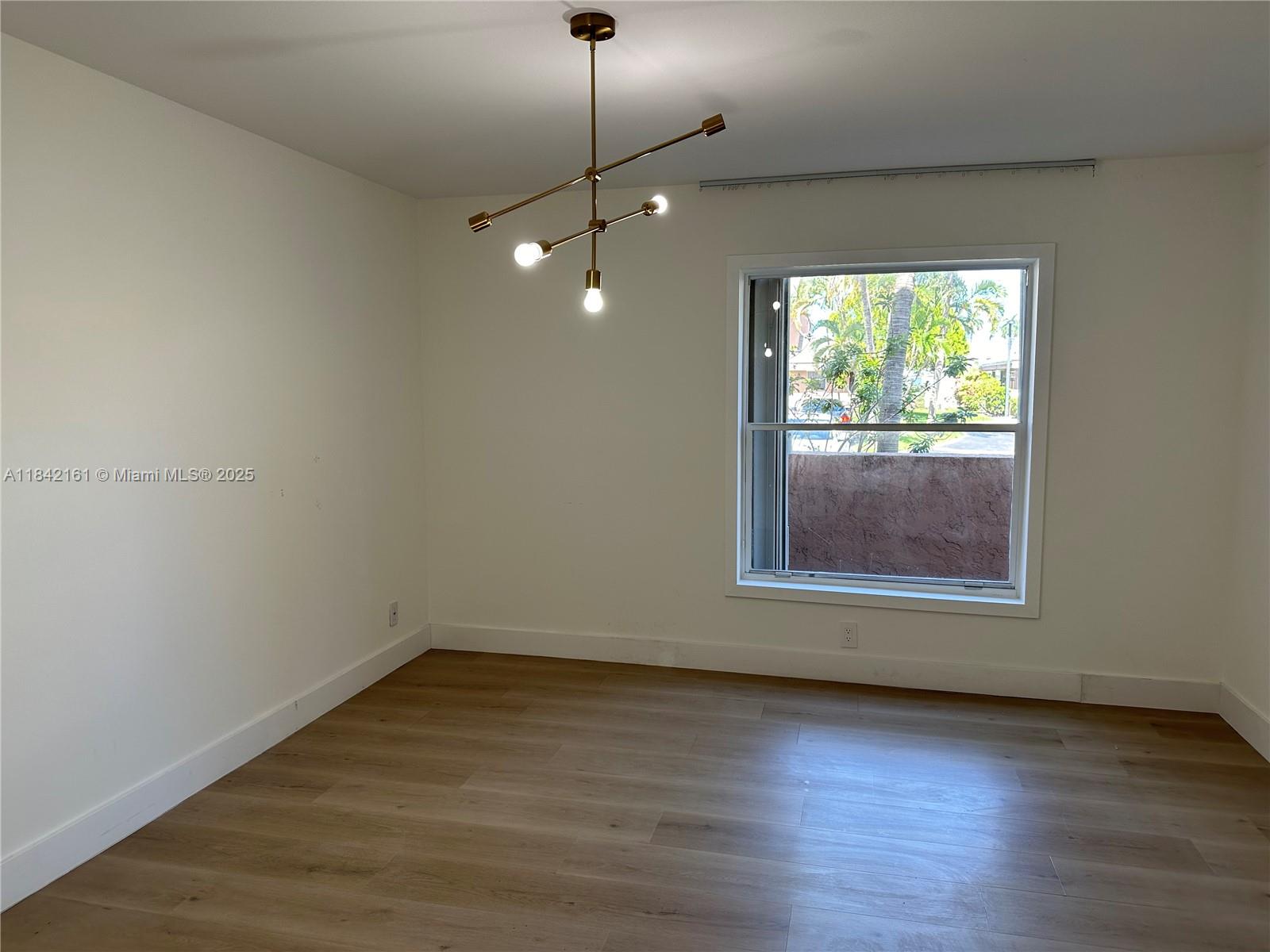 708 SE 3rd Ave Ext 201