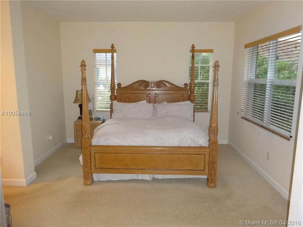 Heron Bay Comm 170-76 B - Residential Lease