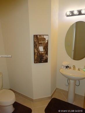 Heron Bay Comm 170-76 B - Residential Lease