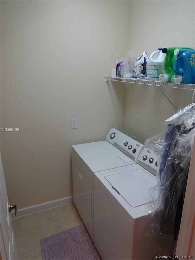 Heron Bay Comm 170-76 B - Residential Lease