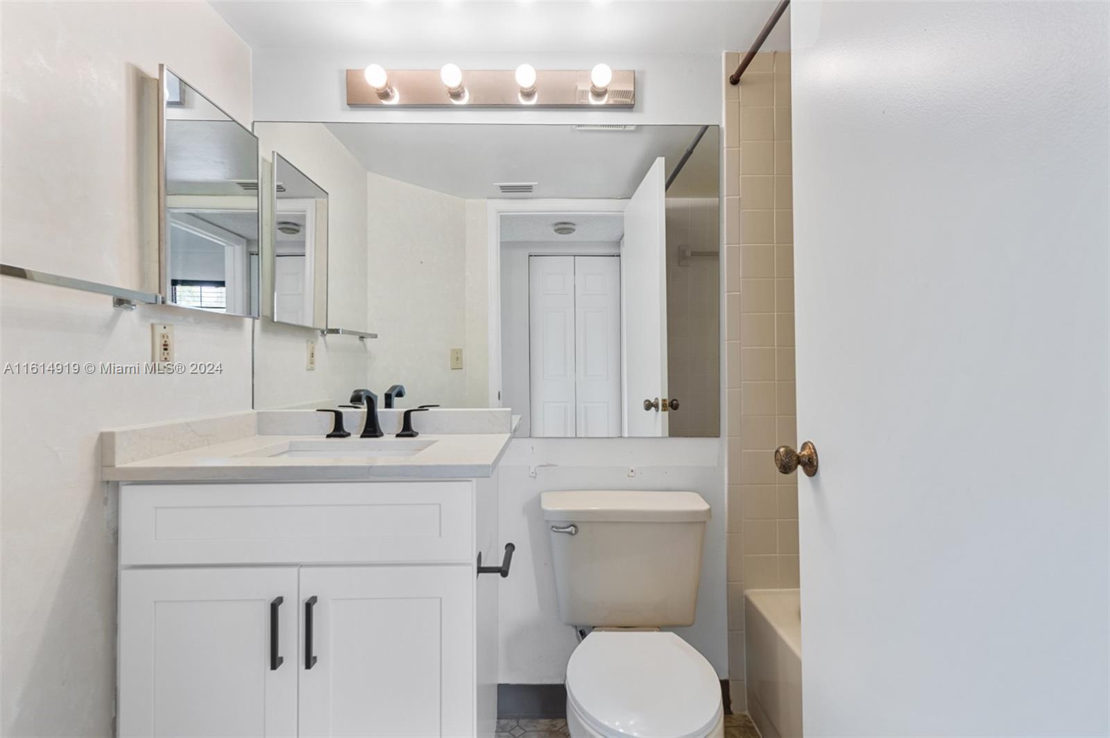 BEACON PLACE CONDO - Residential