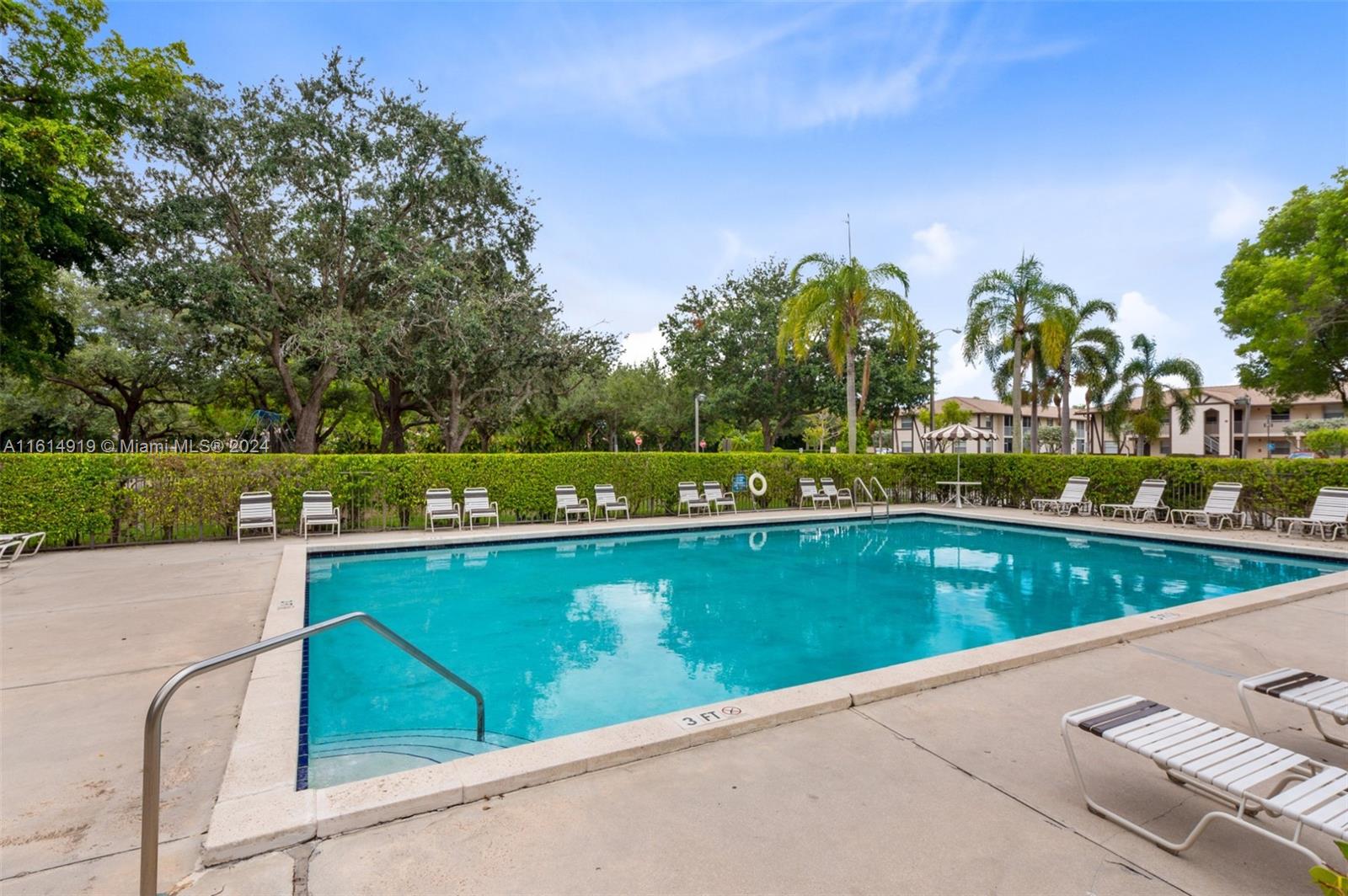 BEACON PLACE CONDO - Residential