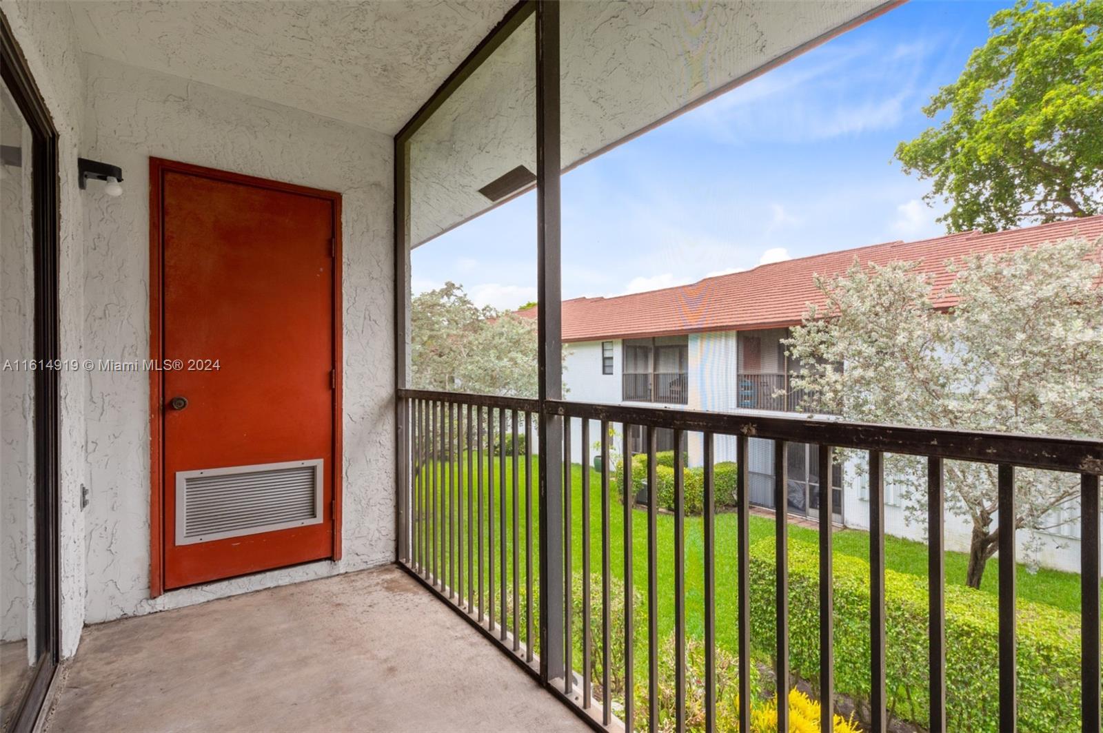 BEACON PLACE CONDO - Residential