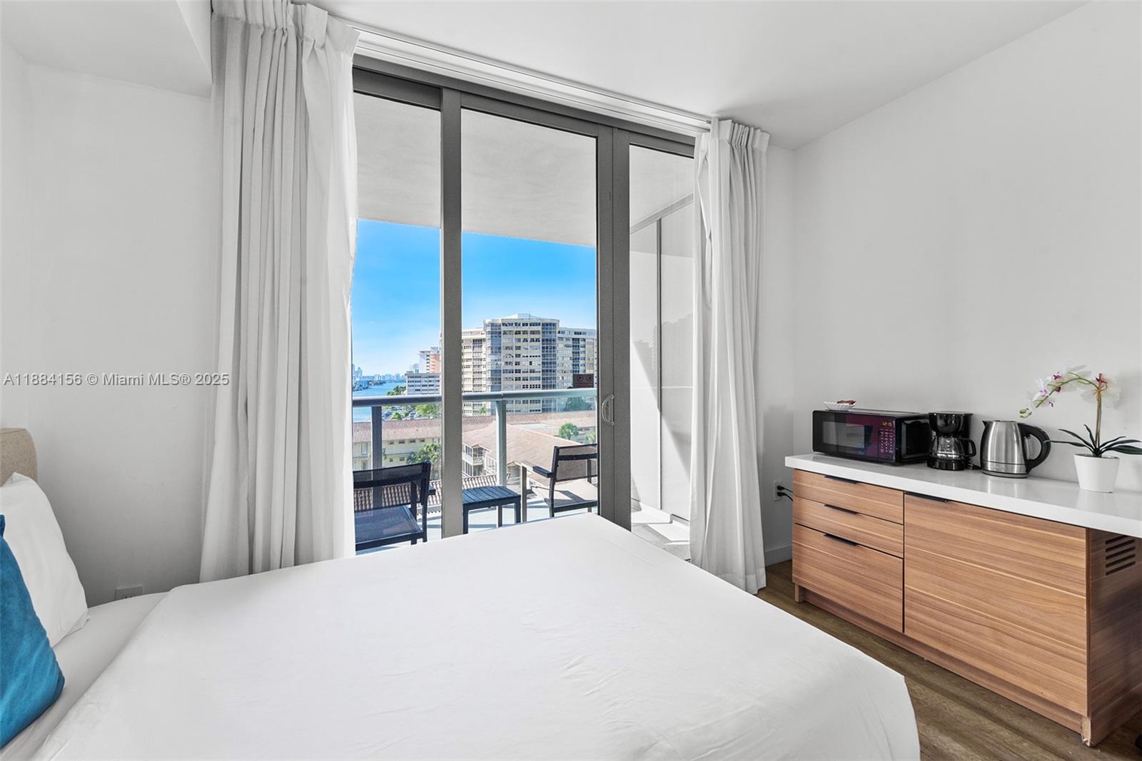 BEACHWALK CONDOMINIUM - Residential