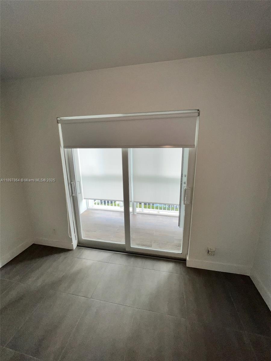 GALEN DRIVE CONDO APTS - Residential Lease