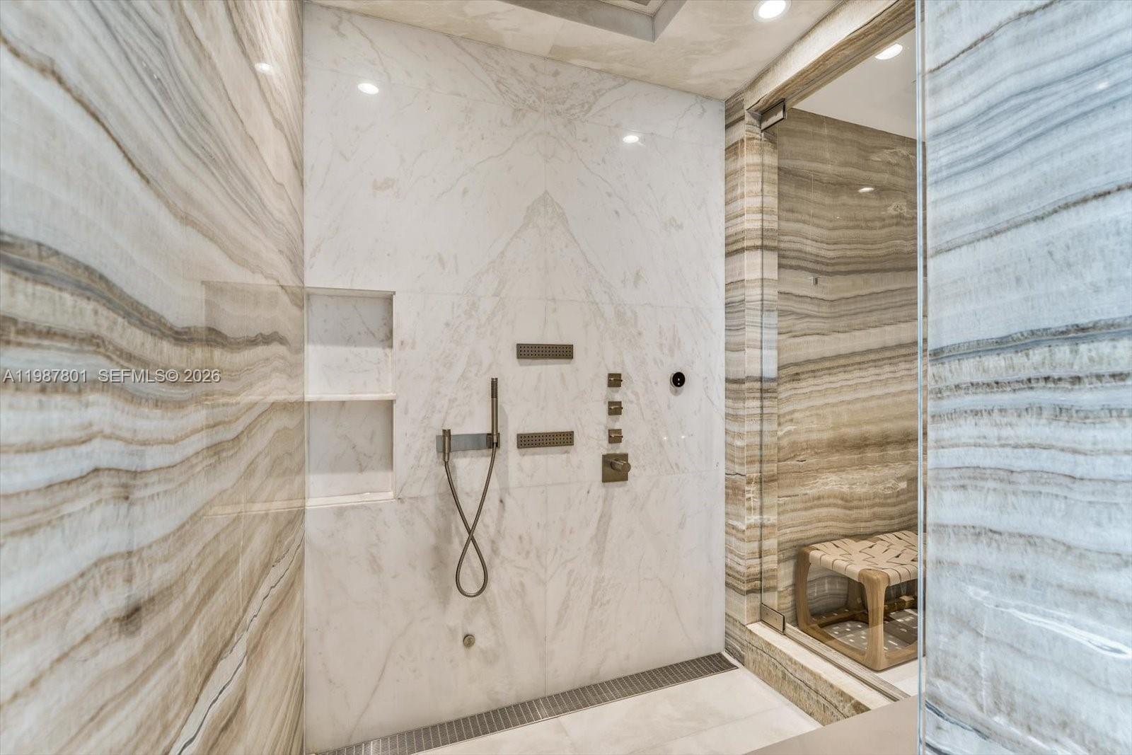 NORTH BISCAYNE BEACH AMEN - Residential