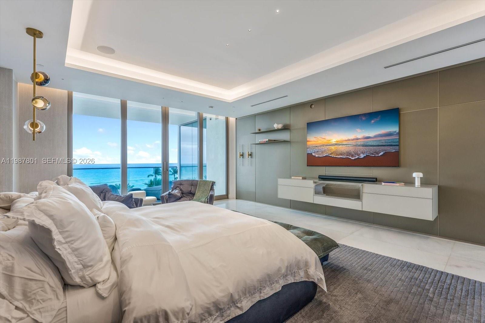 NORTH BISCAYNE BEACH AMEN - Residential