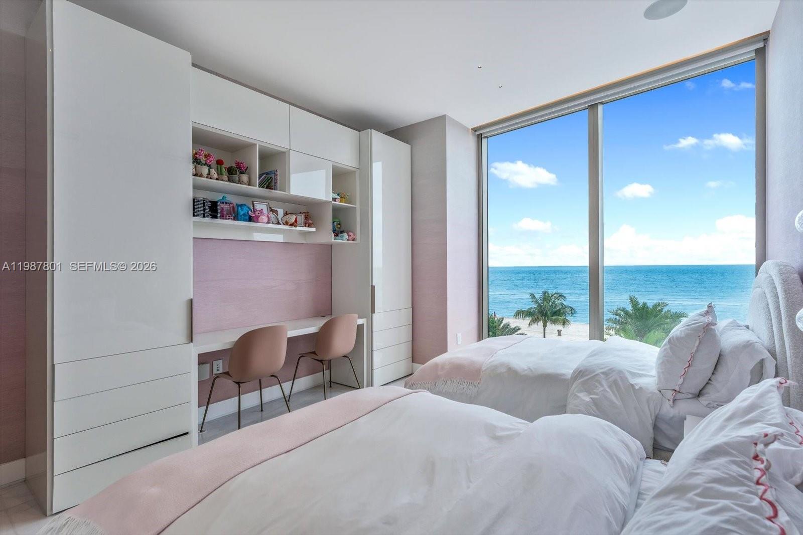 NORTH BISCAYNE BEACH AMEN - Residential