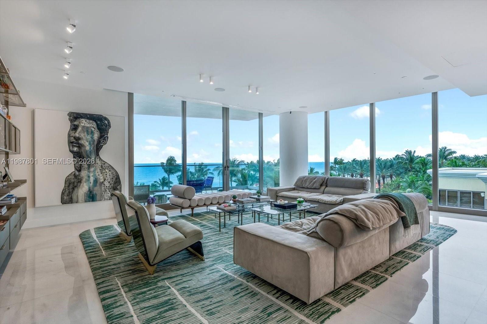 17901 Collins Ave 404