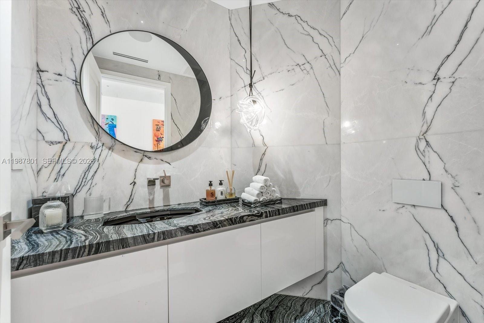 NORTH BISCAYNE BEACH AMEN - Residential