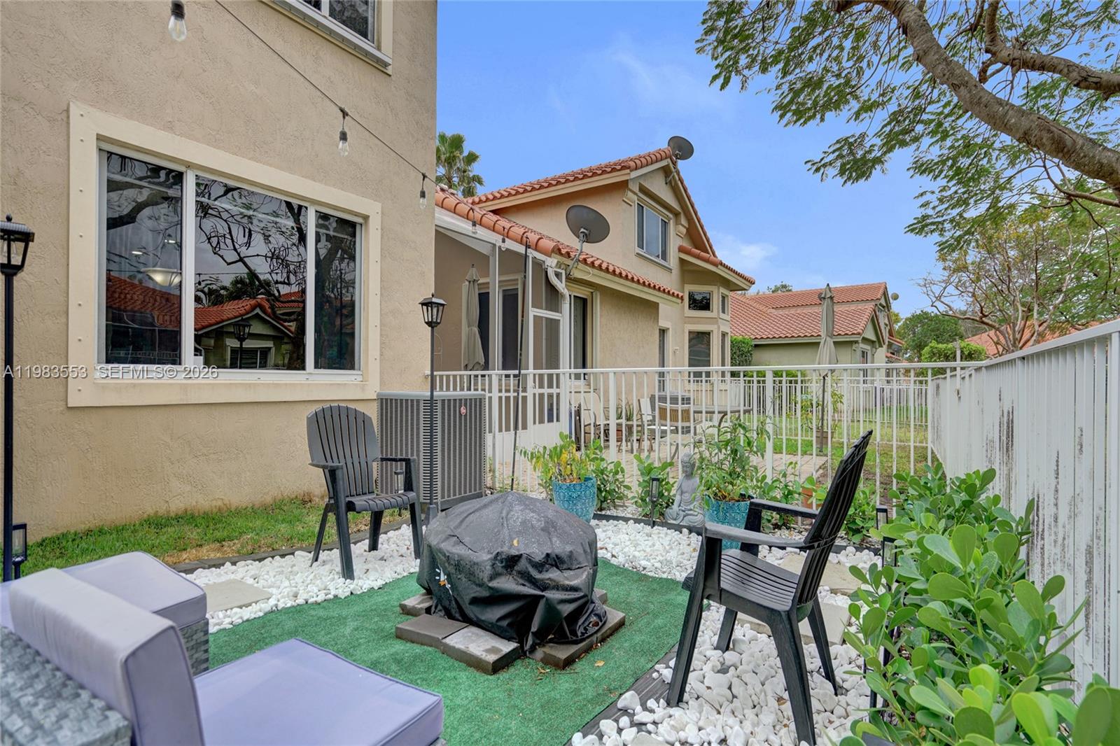 HERON BAY FOUR - Residential