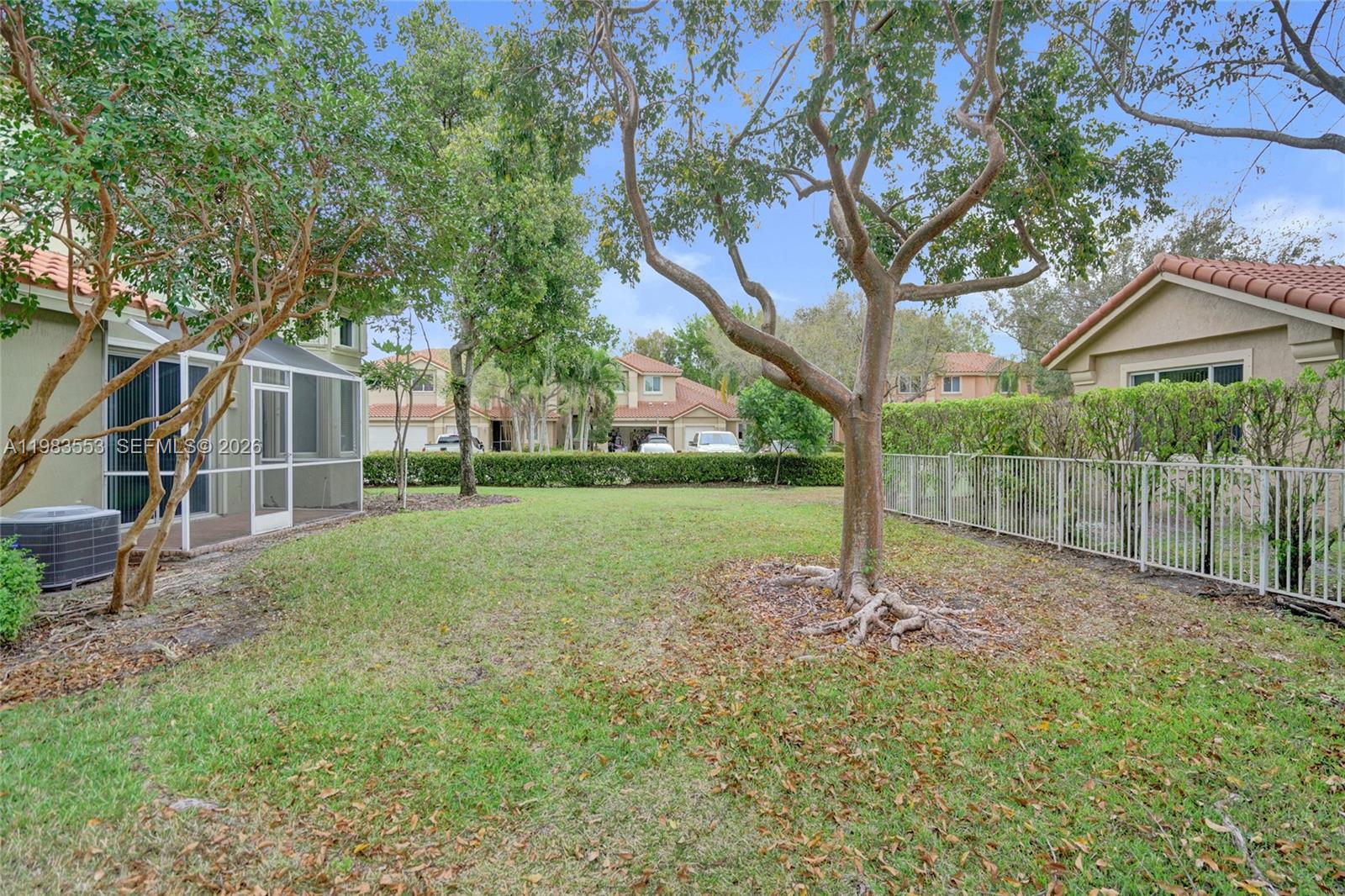 HERON BAY FOUR - Residential