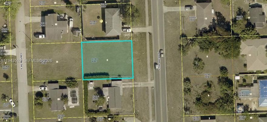 Outstanding opportuity to own tis prime vacant land with city water, 100% cleared and centrally located. No HOA fees and no deed restrictions allow maximum flexibility. Close to schools, restaurants, shopping and SR 82 for seamless connectivity. Well positioned and ready for your vision.