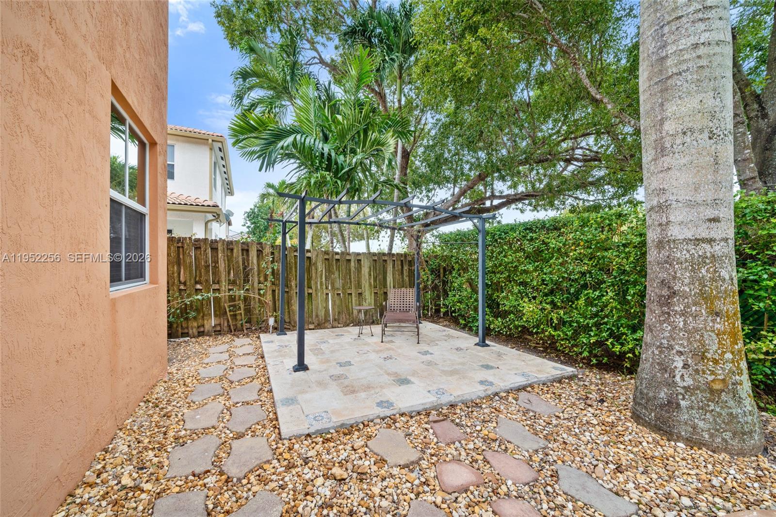 RIVENDELL - Residential