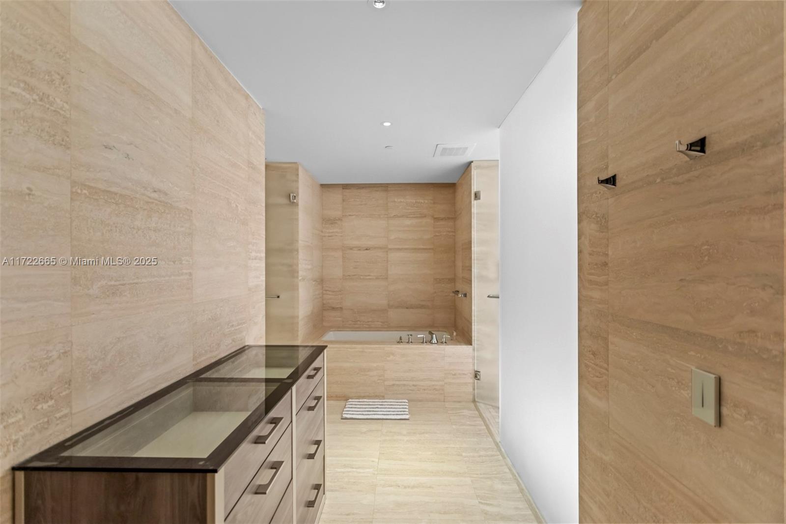 BAL HARBOUR CENTER CONDO - Residential Lease