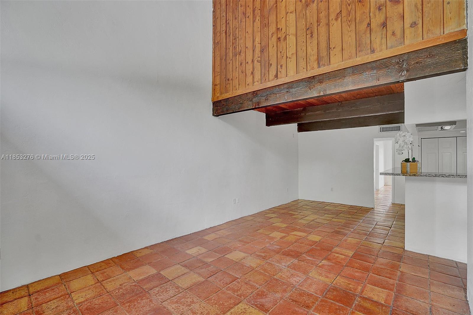 19208 NE 25th Ave 303D