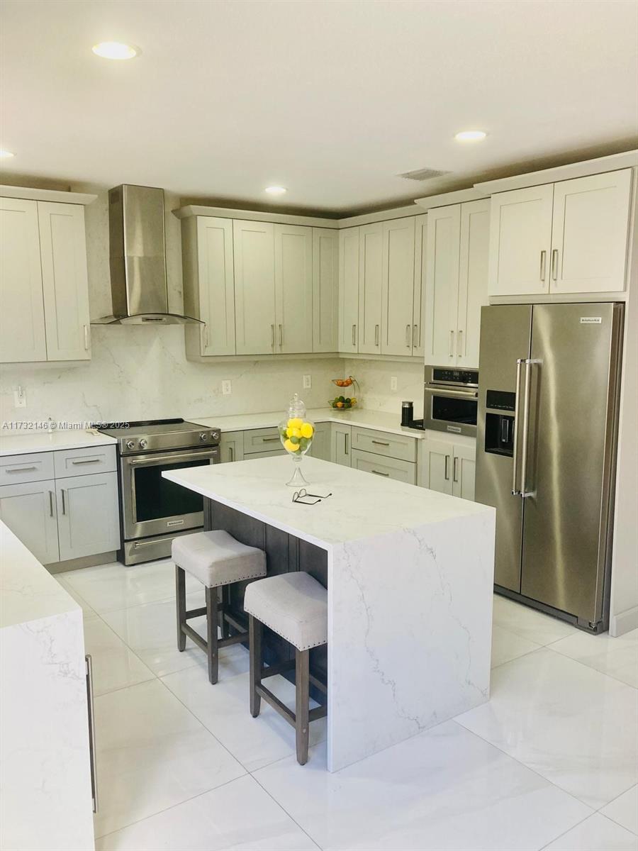 KENDALL COMMONS RESIDENTI - Residential