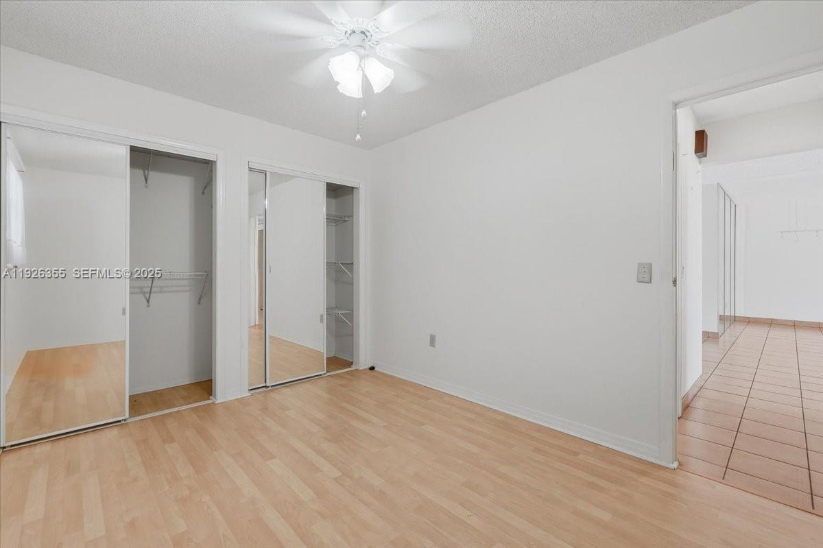 SUNRISE GOLF VILLAGE SEC - Residential