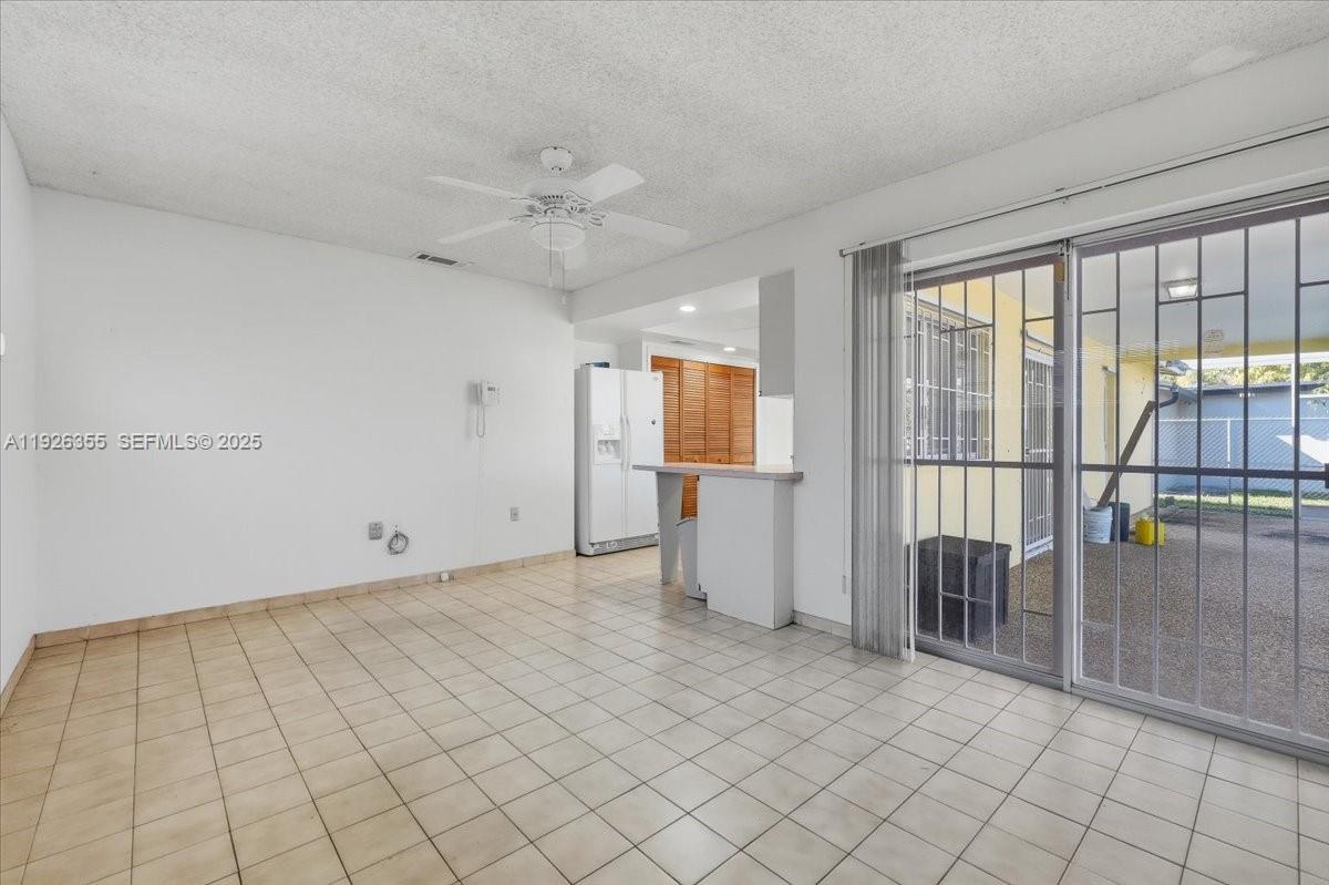 SUNRISE GOLF VILLAGE SEC - Residential