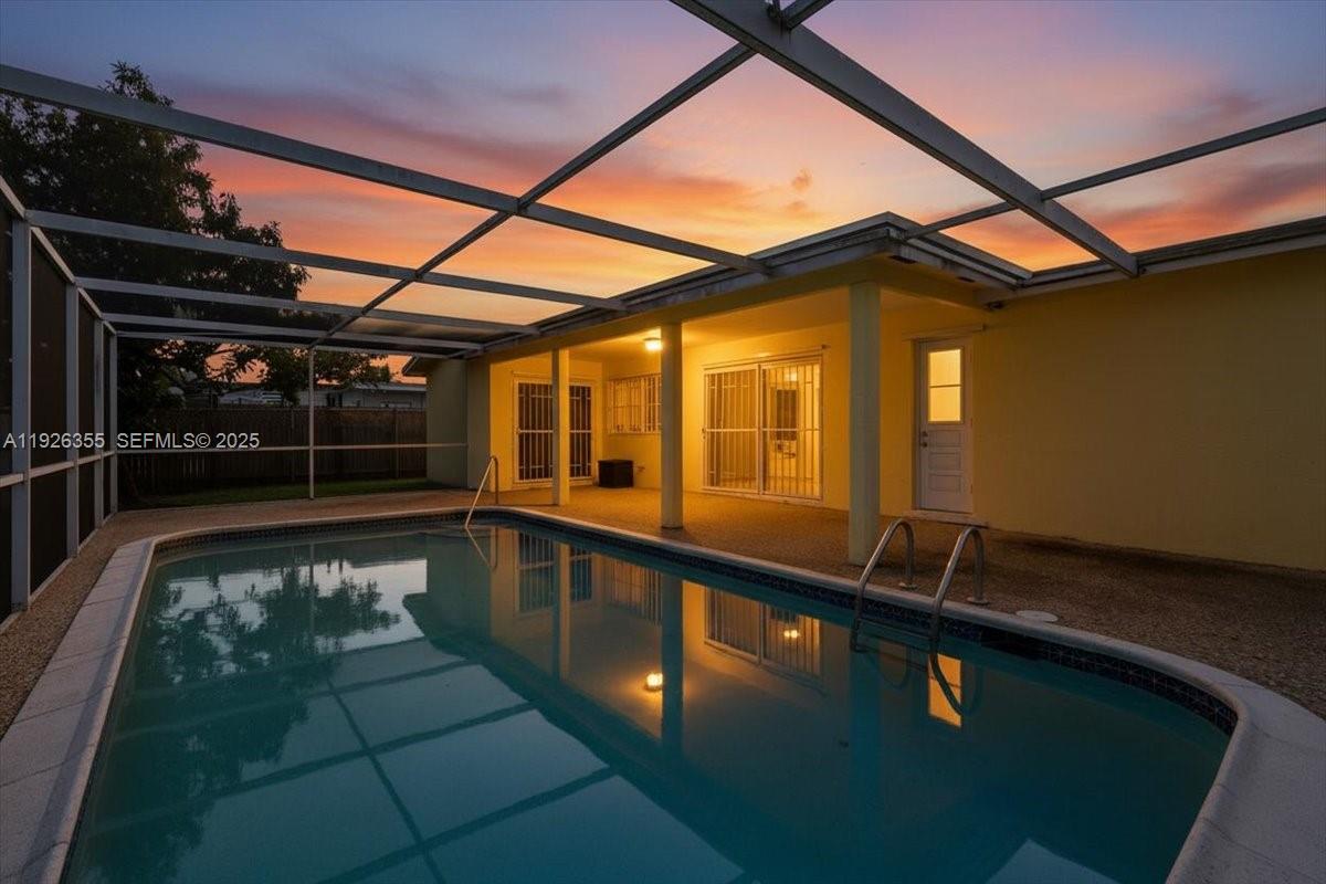 SUNRISE GOLF VILLAGE SEC - Residential