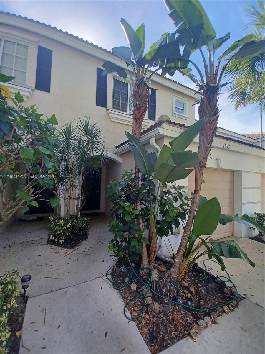 PALMBROOKE TOWNHOMES - Residential Lease