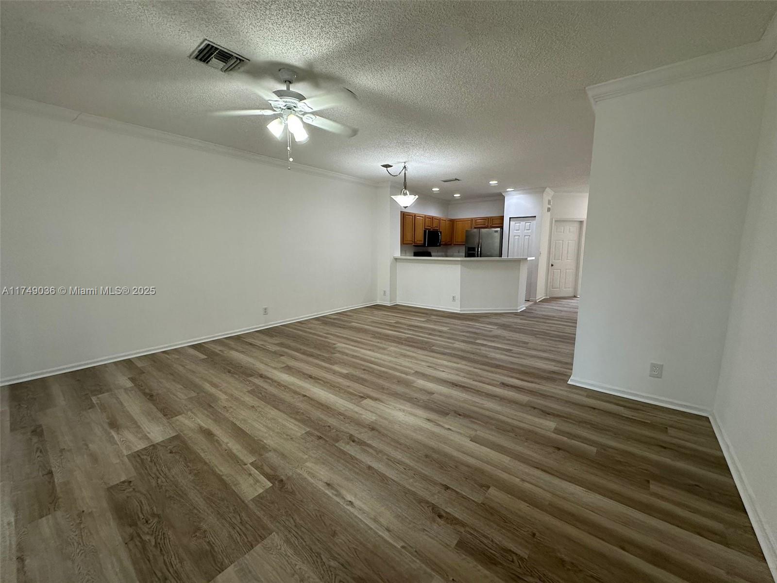 PALMBROOKE TOWNHOMES - Residential Lease