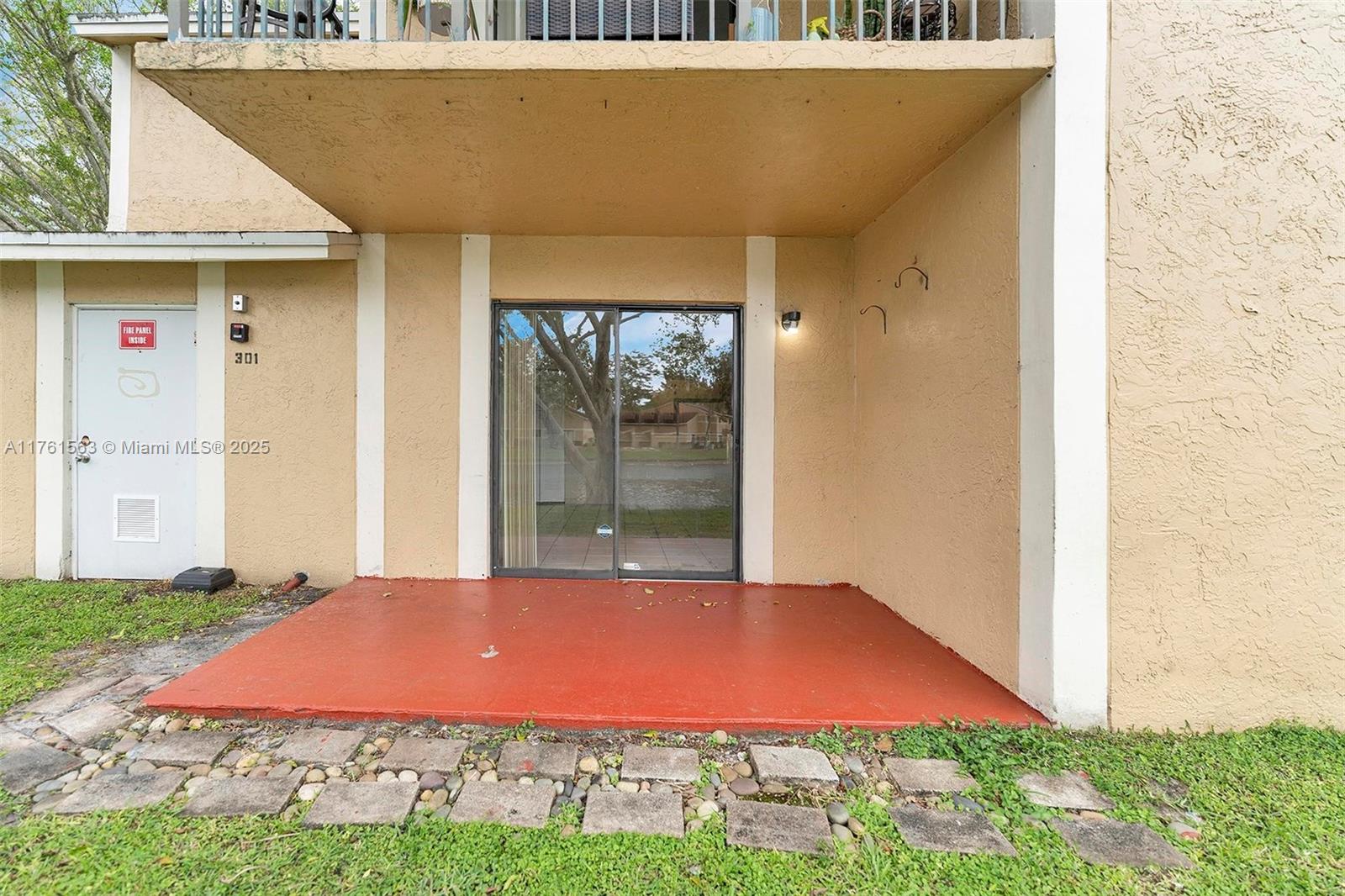 PALMS OF PEMBROKE CONDO - Residential