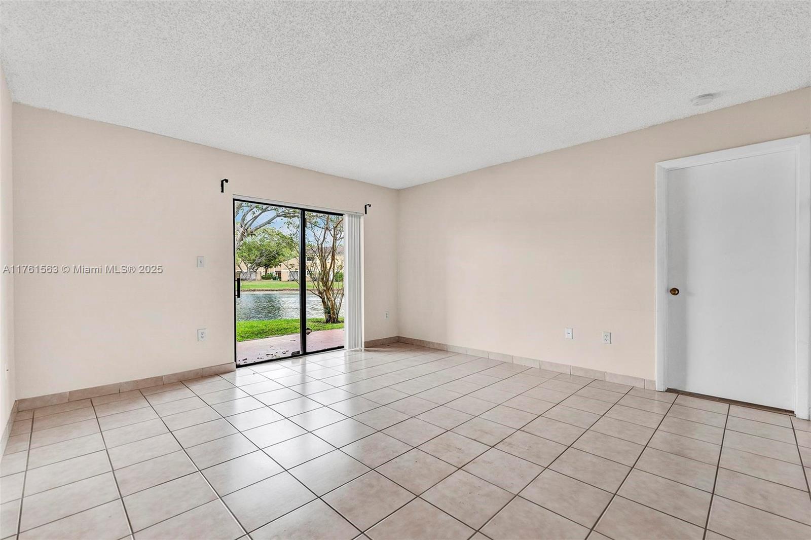 PALMS OF PEMBROKE CONDO - Residential