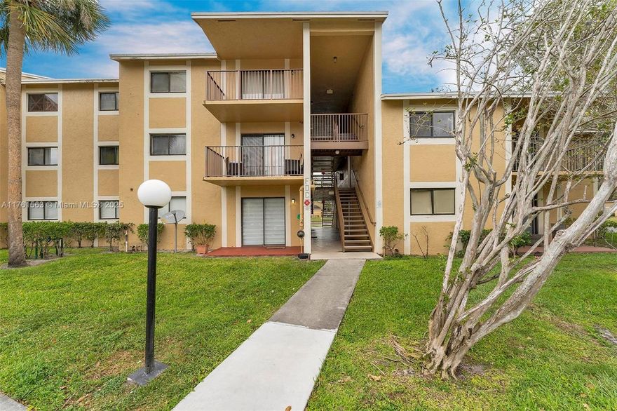 Presenting, in the heart of Pembroke Pines a nice 2/2 Condo with serene lake view. Patio leads out to lake with fountain. Just next door to the Pembroke Pines Police station for added security. Shopping, good schools, major highways just a few miles away. Restaurants, gyms and churches on Pines Blvd. Surely a great location. Tile and Laminate throughout. Ready for a tenant or a buyer. Low Condo fee, and all Special Assessments have been paid up. Don't miss out on this incredible opportunity—schedule your viewing today and make this lakeside dream a reality