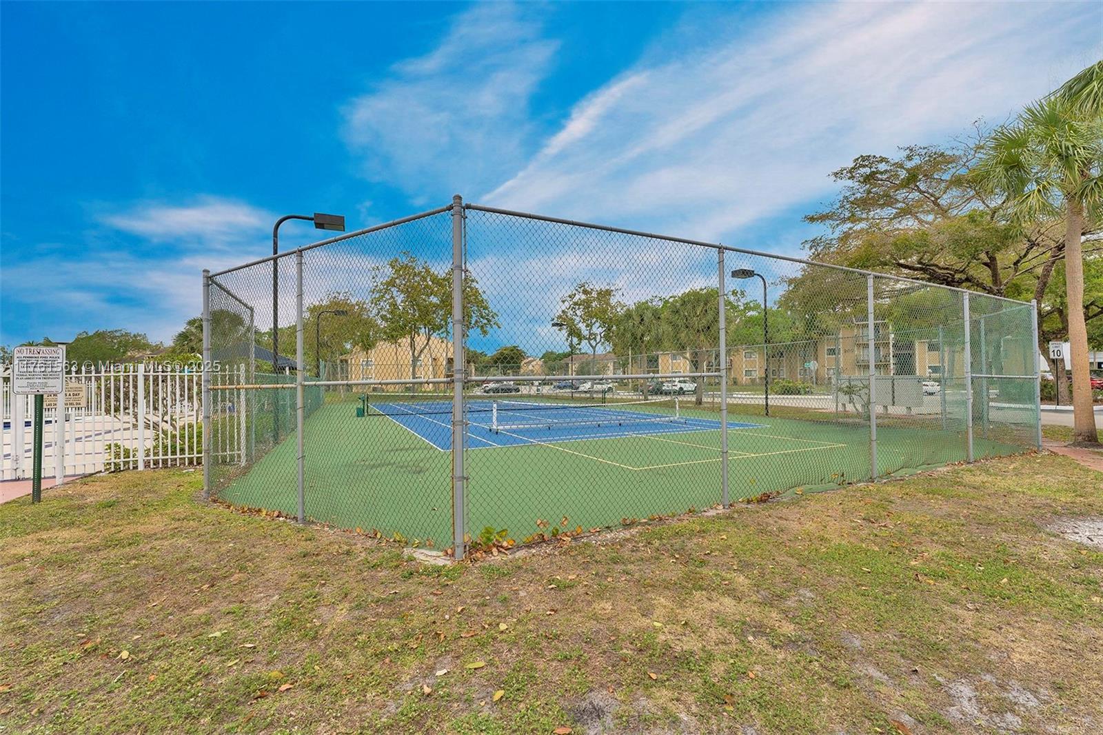 PALMS OF PEMBROKE CONDO - Residential