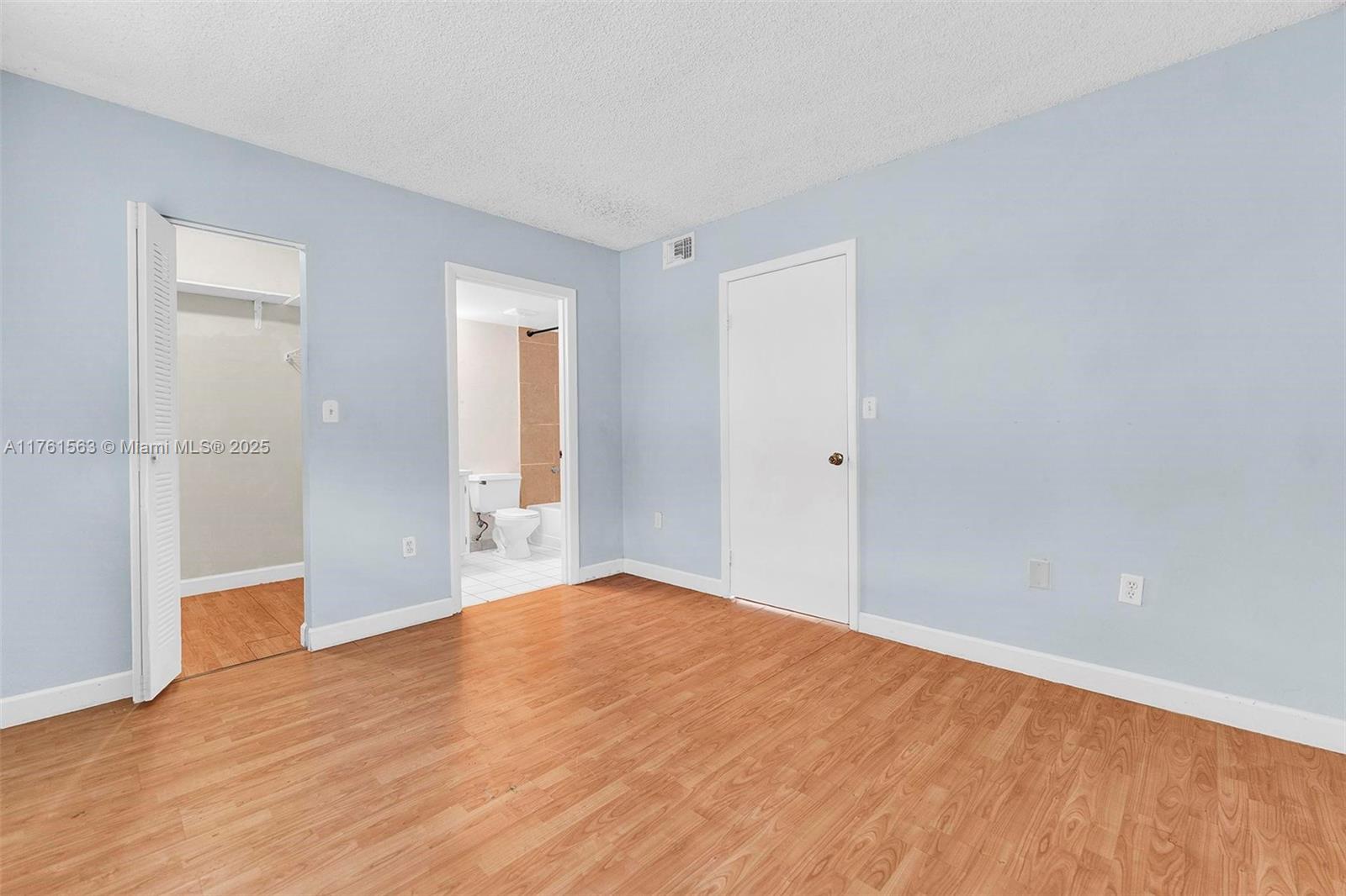 PALMS OF PEMBROKE CONDO - Residential