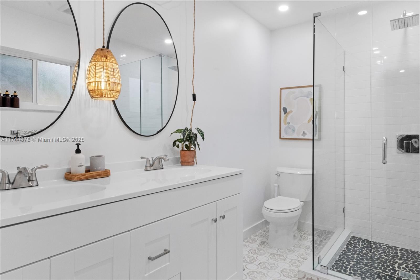 SNUG HARBOR SEC TWO - Residential Lease