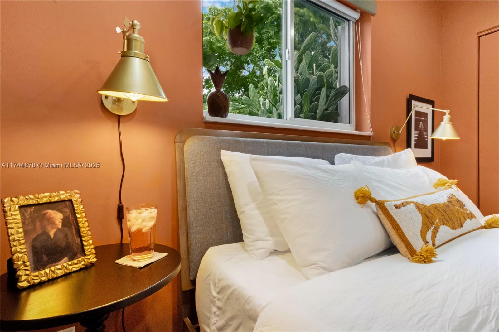 SNUG HARBOR SEC TWO - Residential Lease