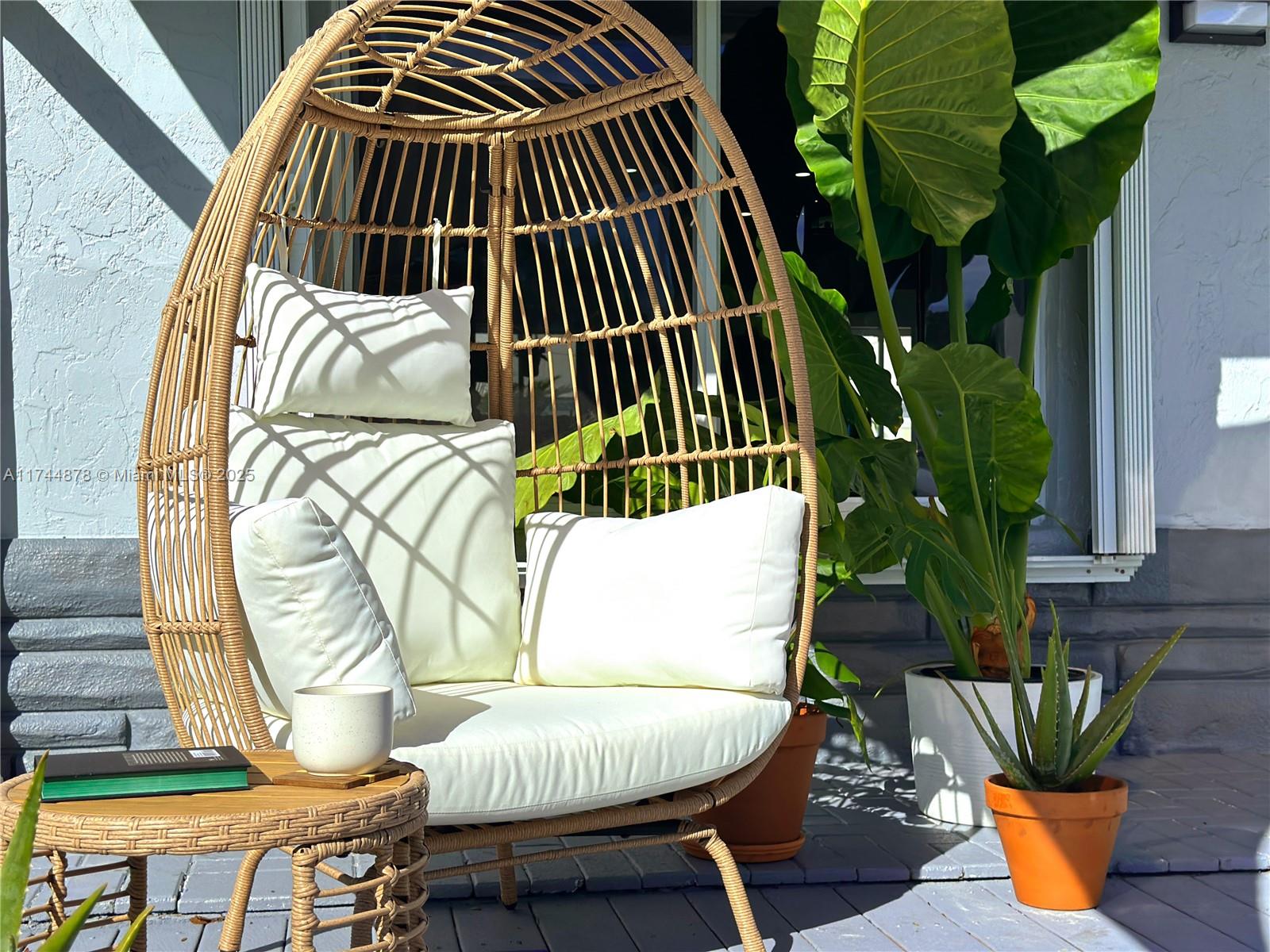 SNUG HARBOR SEC TWO - Residential Lease