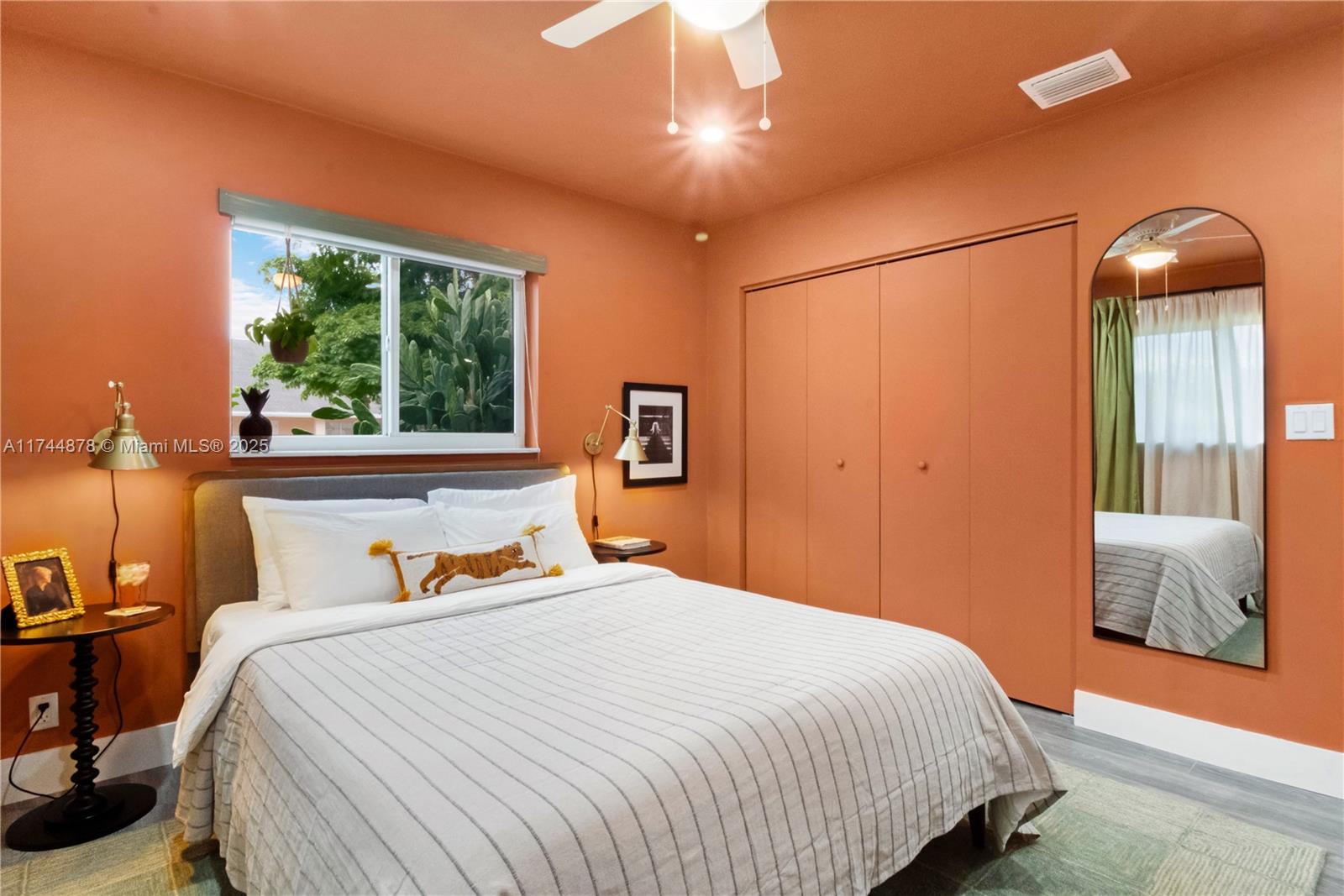 SNUG HARBOR SEC TWO - Residential Lease