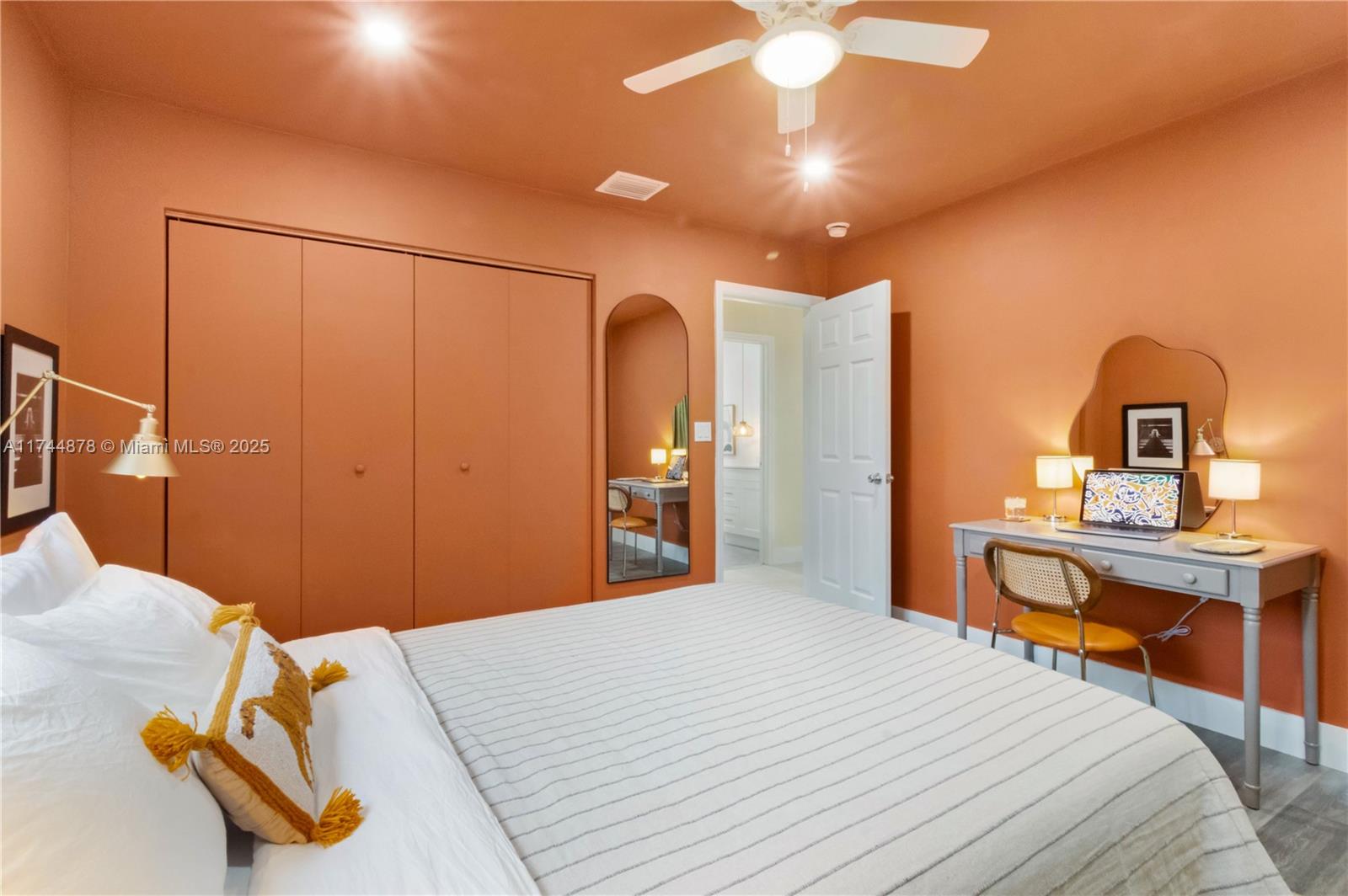 SNUG HARBOR SEC TWO - Residential Lease