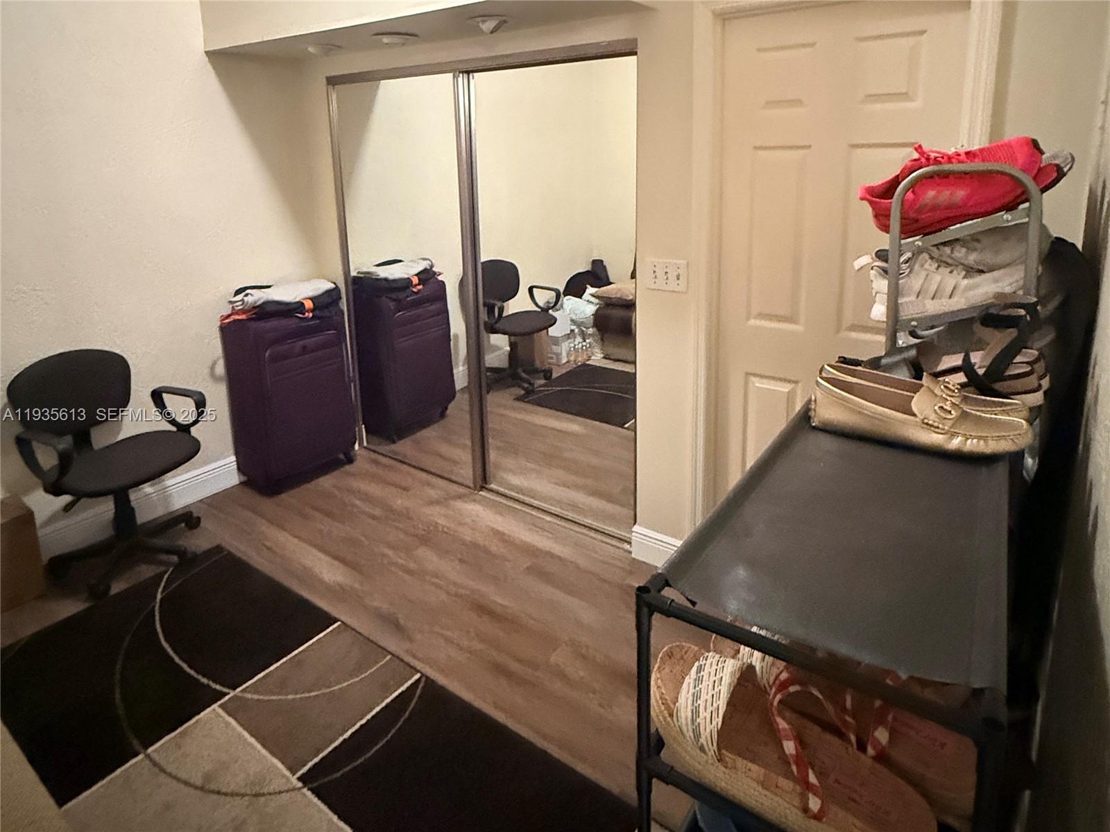 WYNDHAM LAKES EAST - Residential