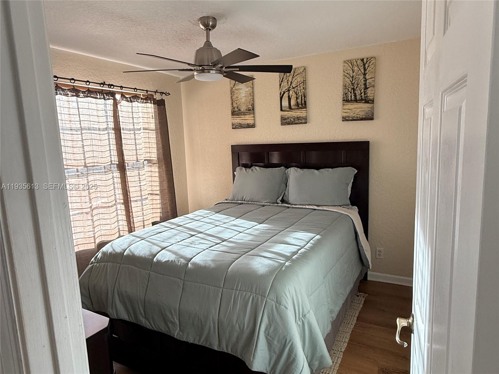 WYNDHAM LAKES EAST - Residential