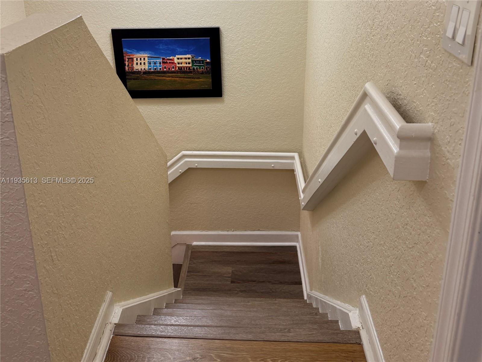 WYNDHAM LAKES EAST - Residential