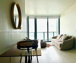 PARAISO BAYVIEWS CONDO - Residential