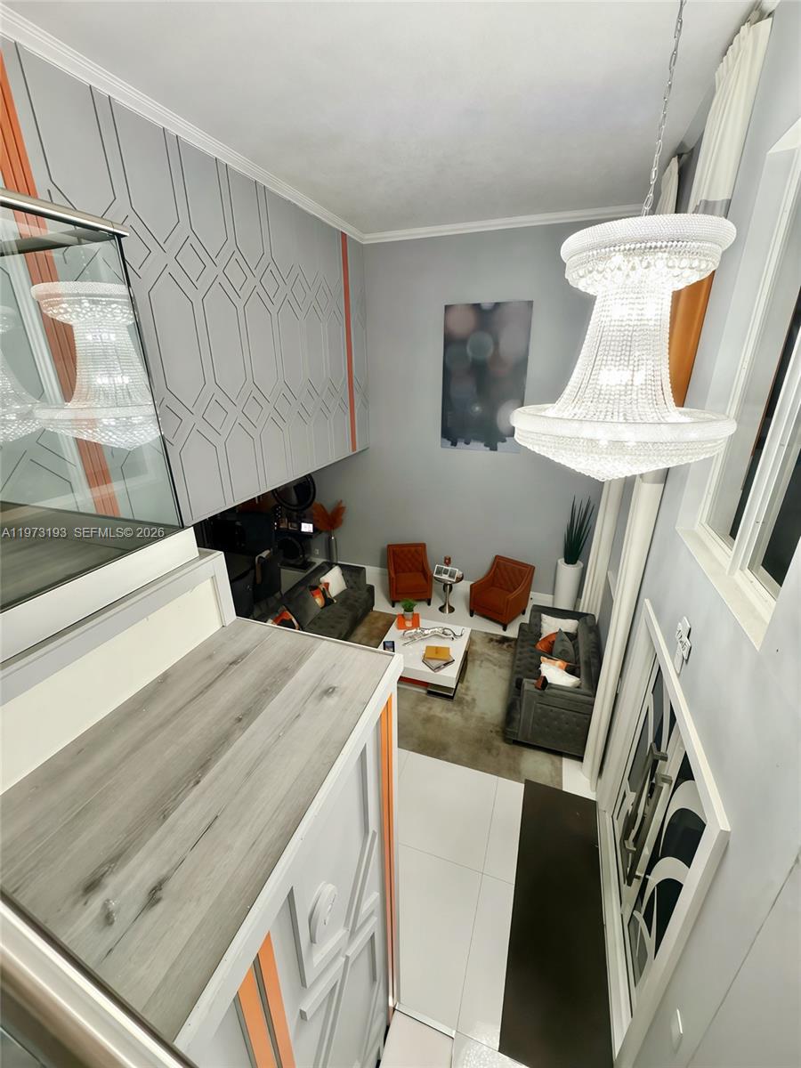 LANDINGS - Residential