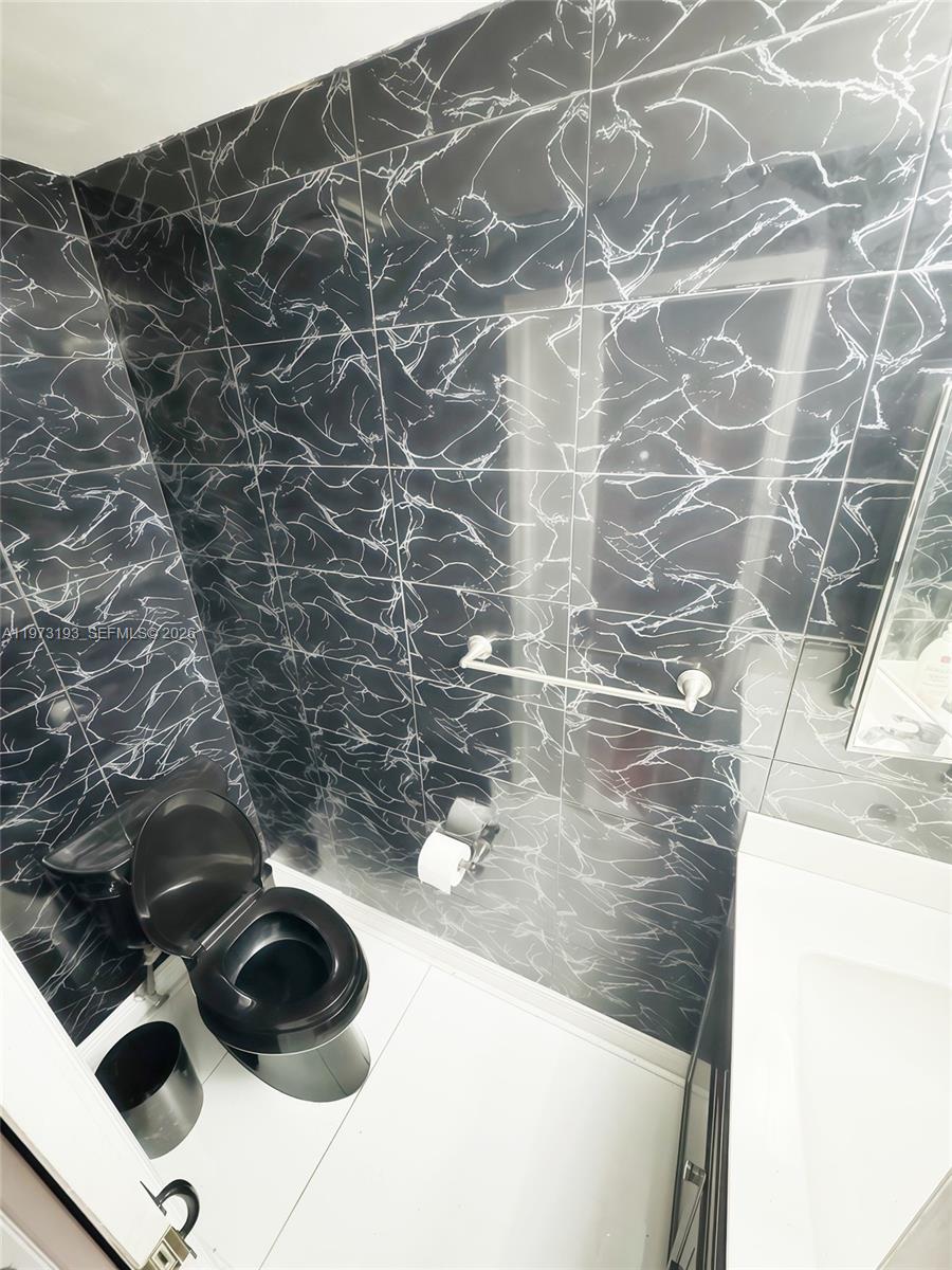 LANDINGS - Residential