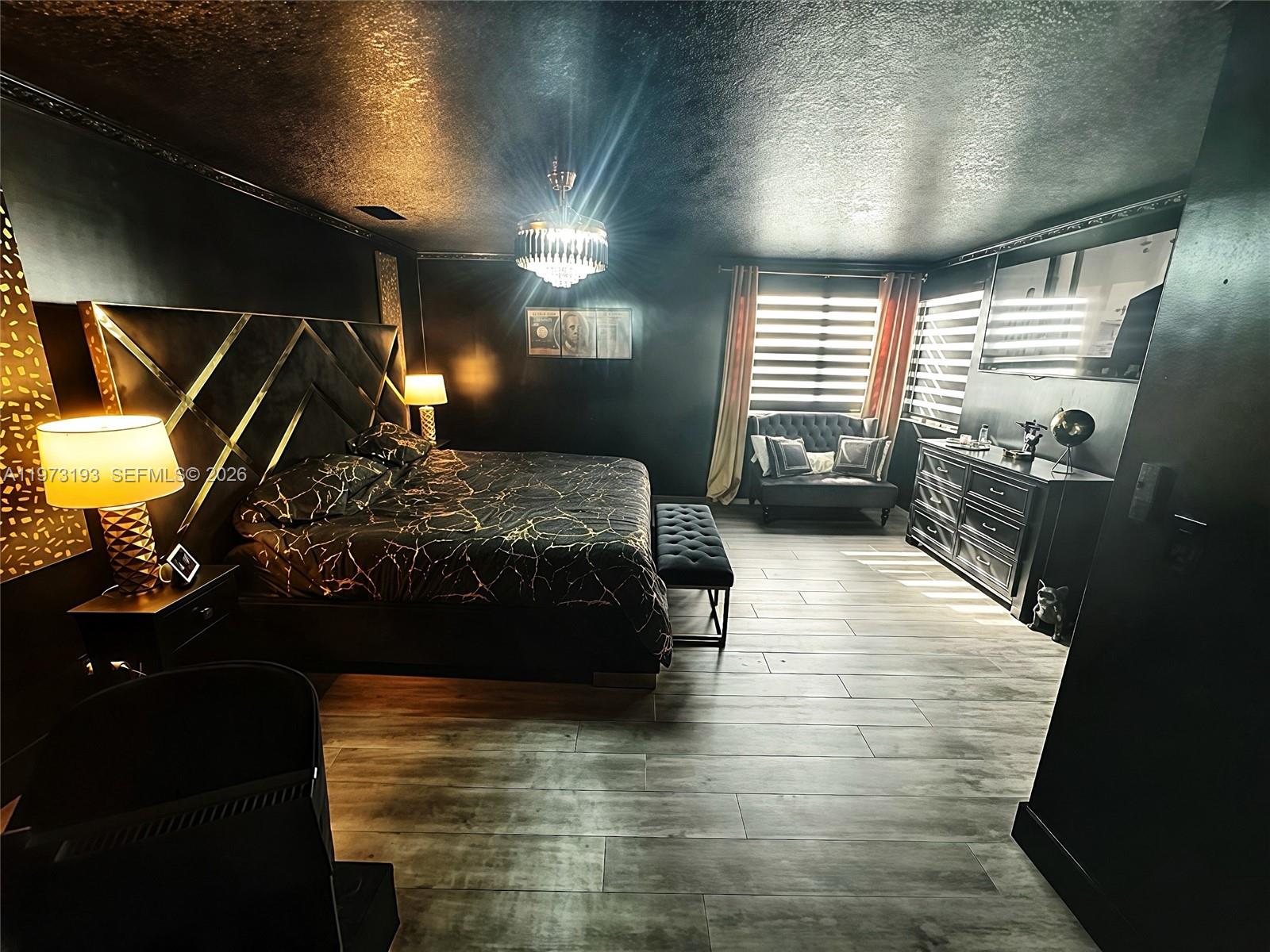 LANDINGS - Residential