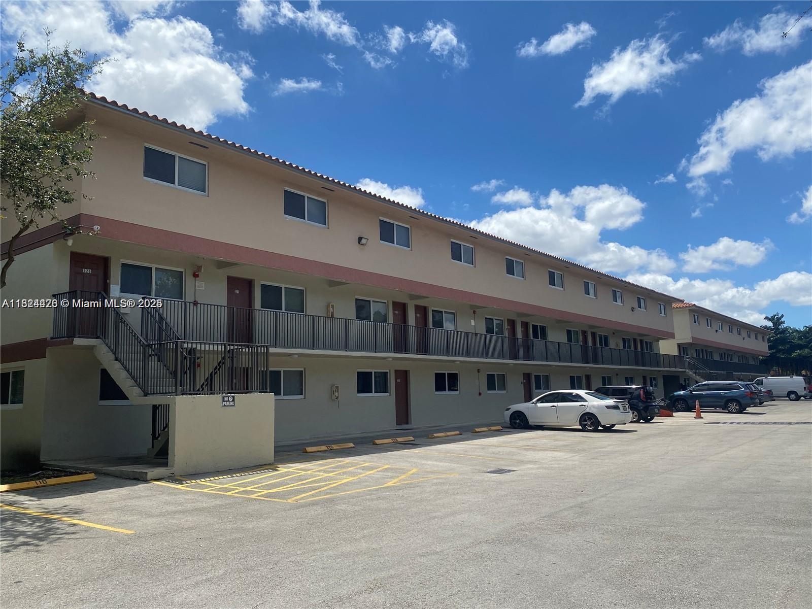 Great location! Centrally located building close to Westland Mall, Palmetto Expressway, Restaurants and Supermarkets. Remodeled unit on the 2nd floor - Unit is two floors: Living room, kitchen and half bath are on the first floor and the bedrooms and full bath on the second floor. Building is well-maintained and has a laundry room. Maximum of 4 occupants. Includes 2 parking spaces.
**Tenant responsible for all utilities**
**NO PETS ALLOWED**