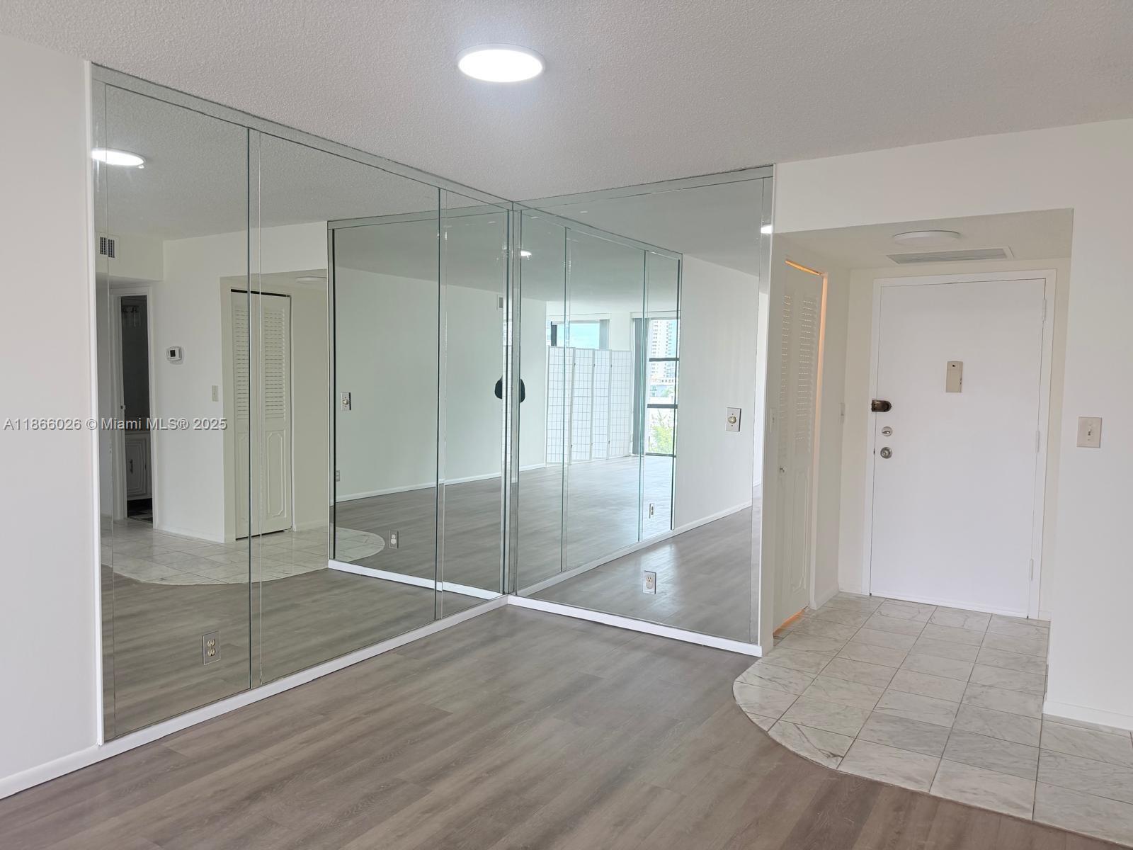 OCEANVIEW PARK CONDO - Residential Lease