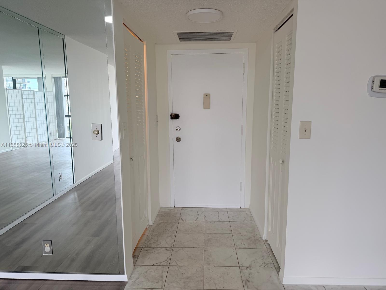 OCEANVIEW PARK CONDO - Residential Lease